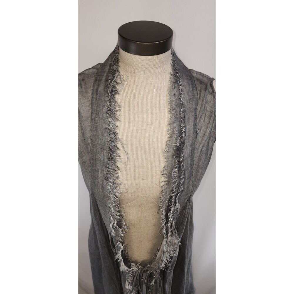 Hazel Brown Sleeveless Fringed Grey Cardigan Size Small - Picture 6 of 7